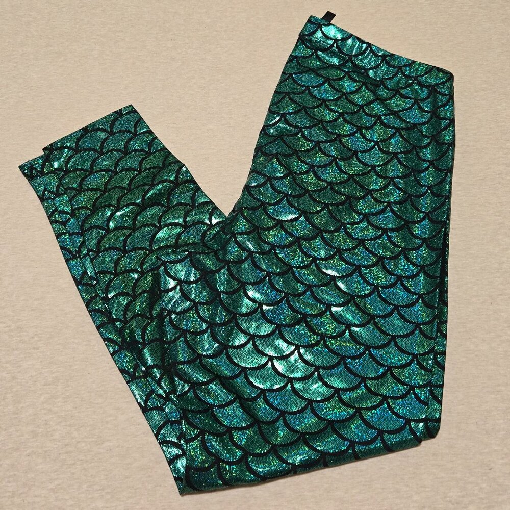 NWT Torrid mermaid leggings - Size 2